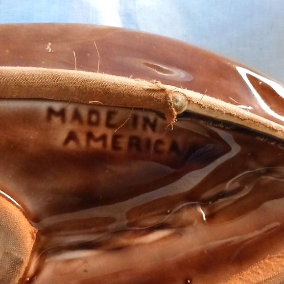 Mid Century Glazed Boomerang Ashtray - Picture 6 of 8